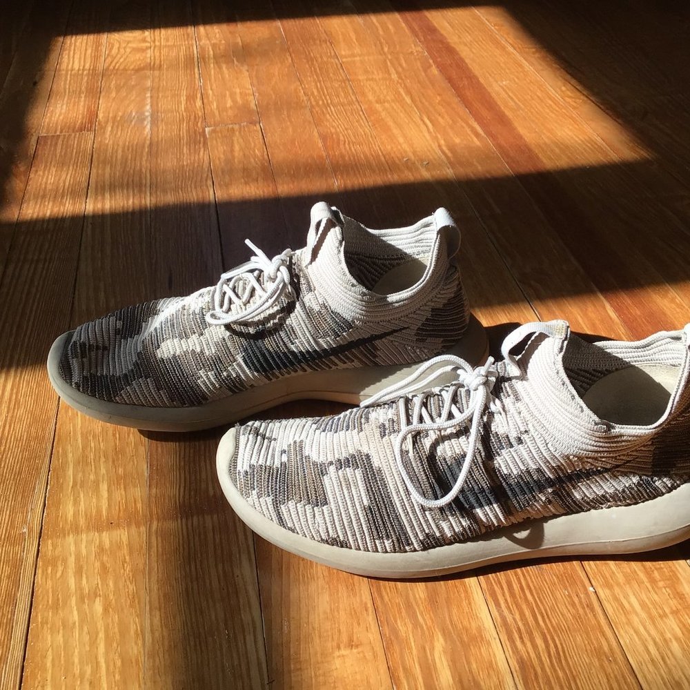 Nikelab Roshe two Flyknit v2 6/10 condition